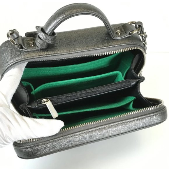 Chanel Vanity Case Medium Grey Caviar SHW - Picture 6 of 7